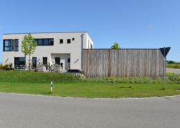 Bürogebäude der Enzensberger GmbH im Wegfeld 1 in Haldenwang